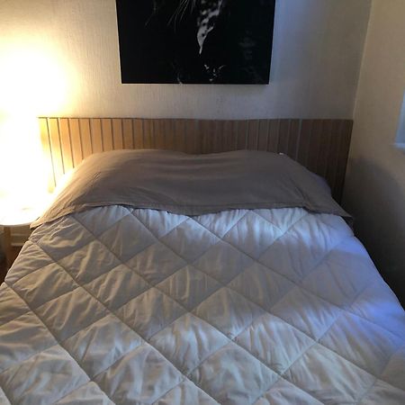 Le Victor Hugo 2 D Et Sa Pizza Offerte Daire Aurillac Dış mekan fotoğraf